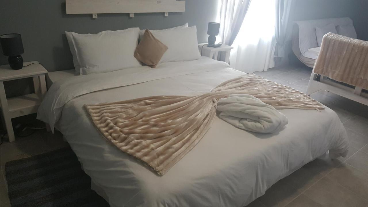 Bella Luna Bed And Breakfast Walvis Bay Exterior photo