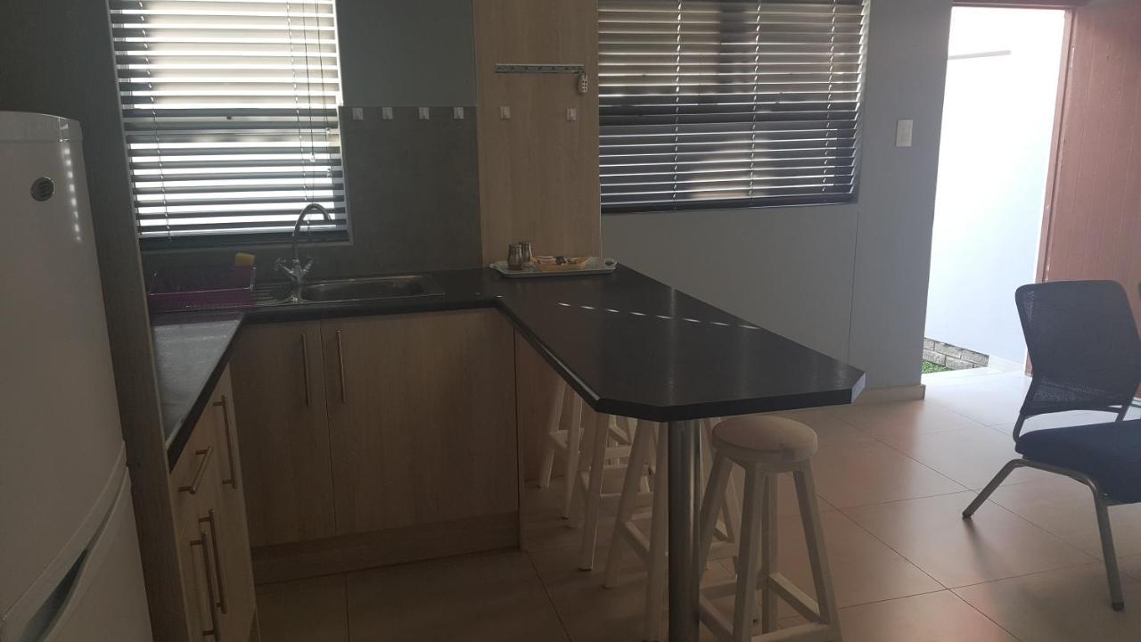Bella Luna Bed And Breakfast Walvis Bay Exterior photo